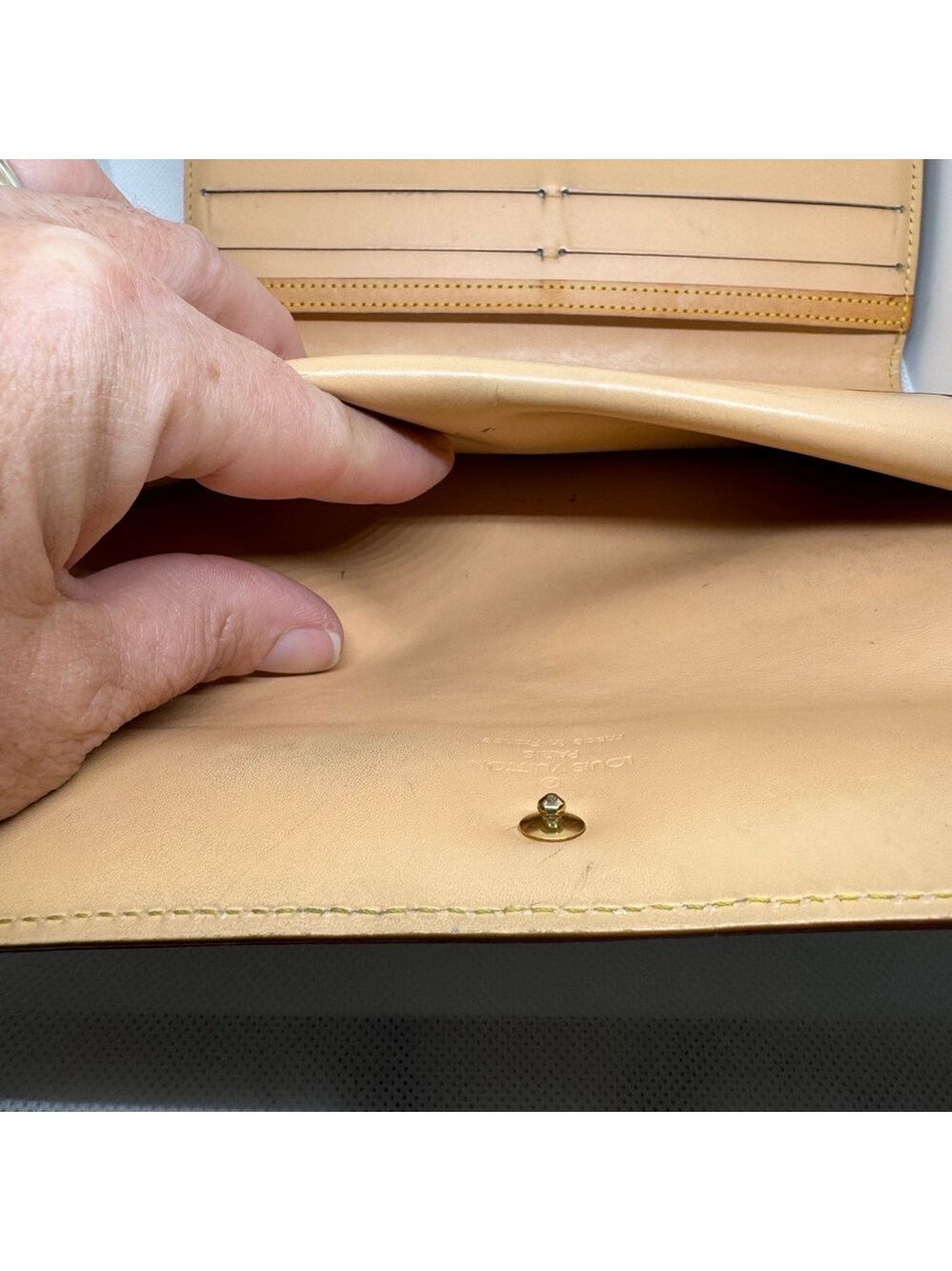 Louis Vuitton Murakami Wallet - Picture 6 of 11